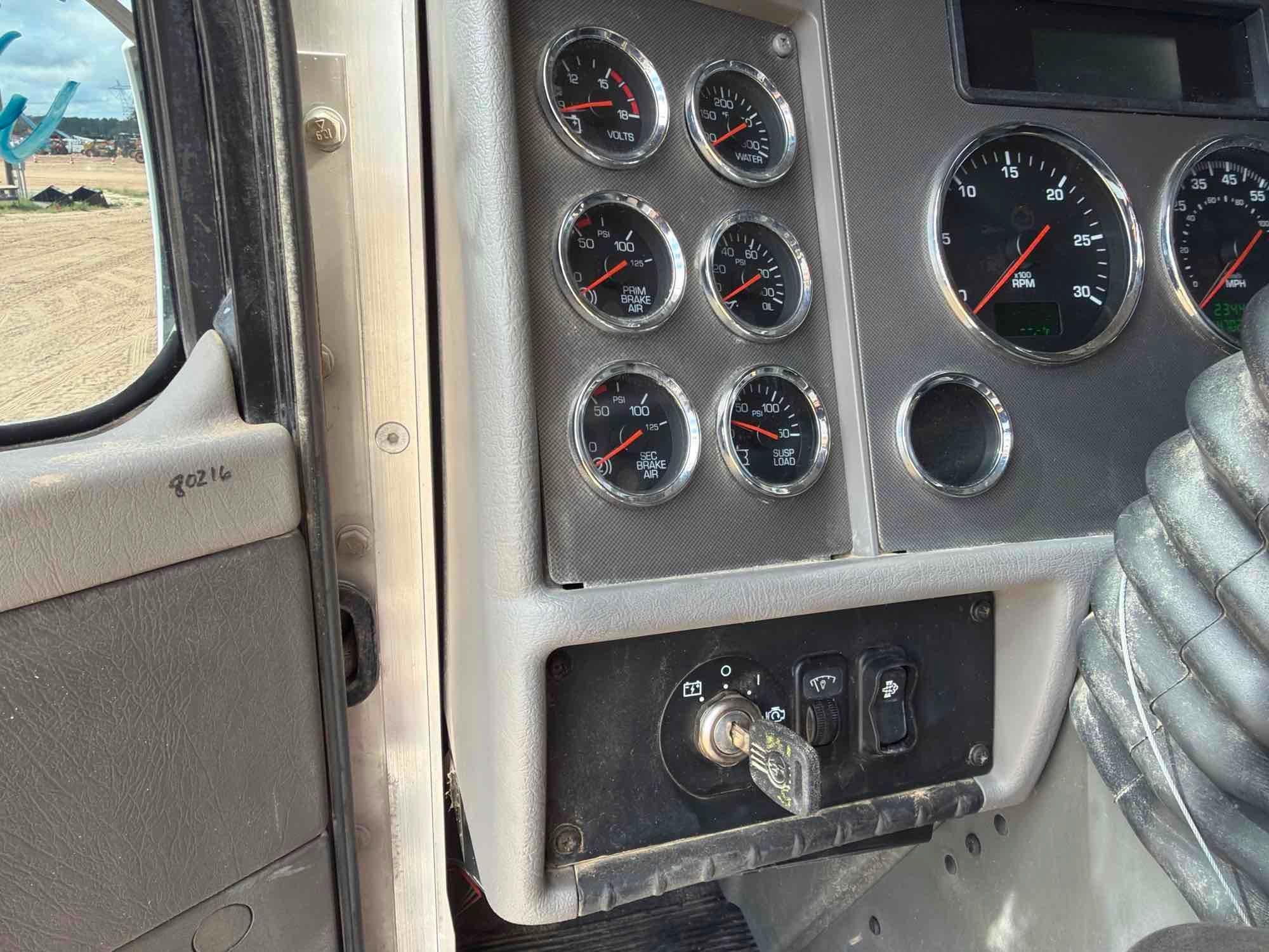 Kenworth T270