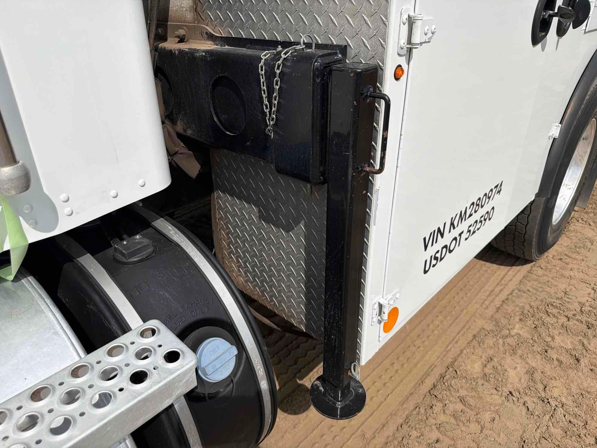 Kenworth T270