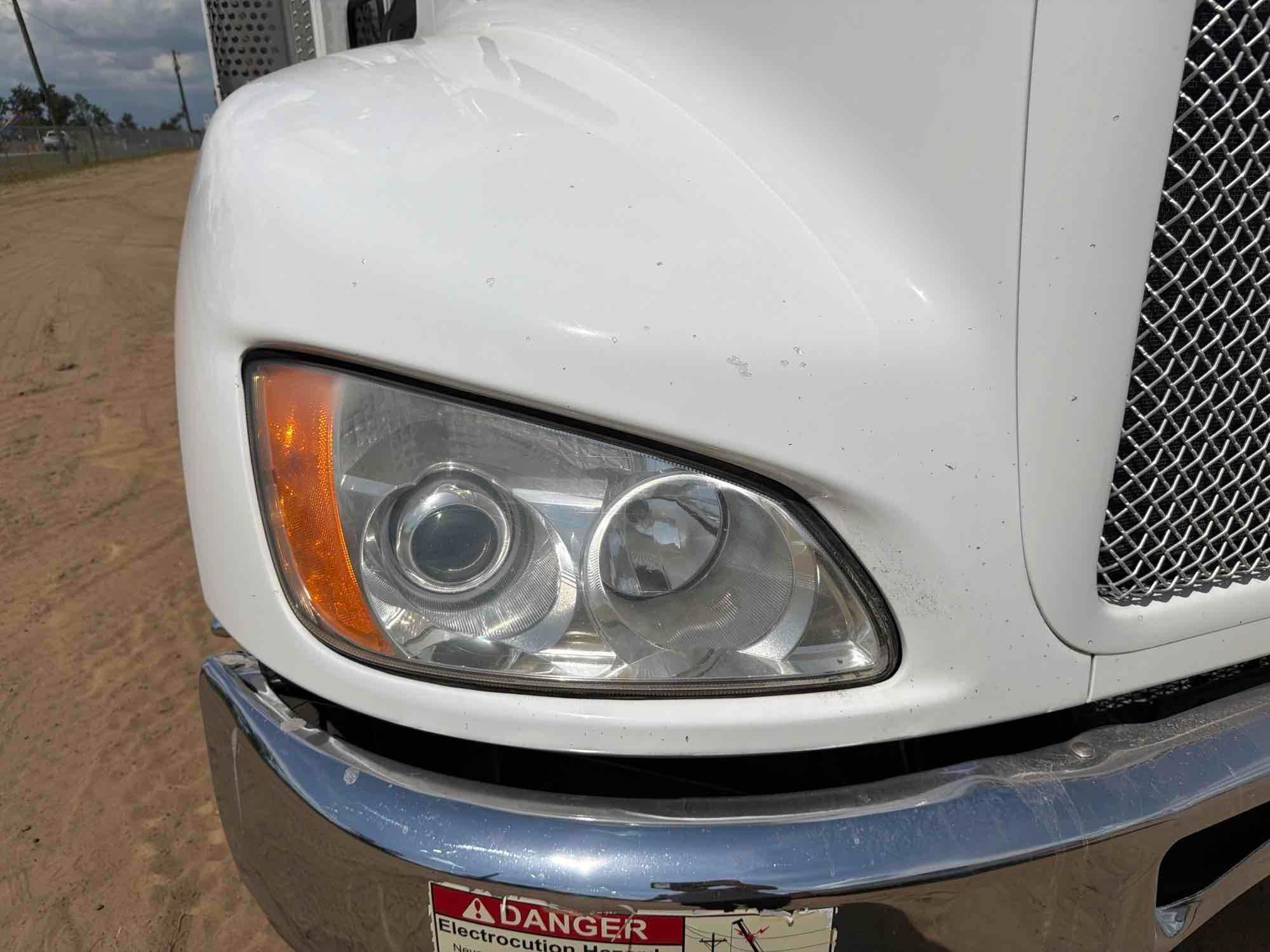 2018 Kenworth T270