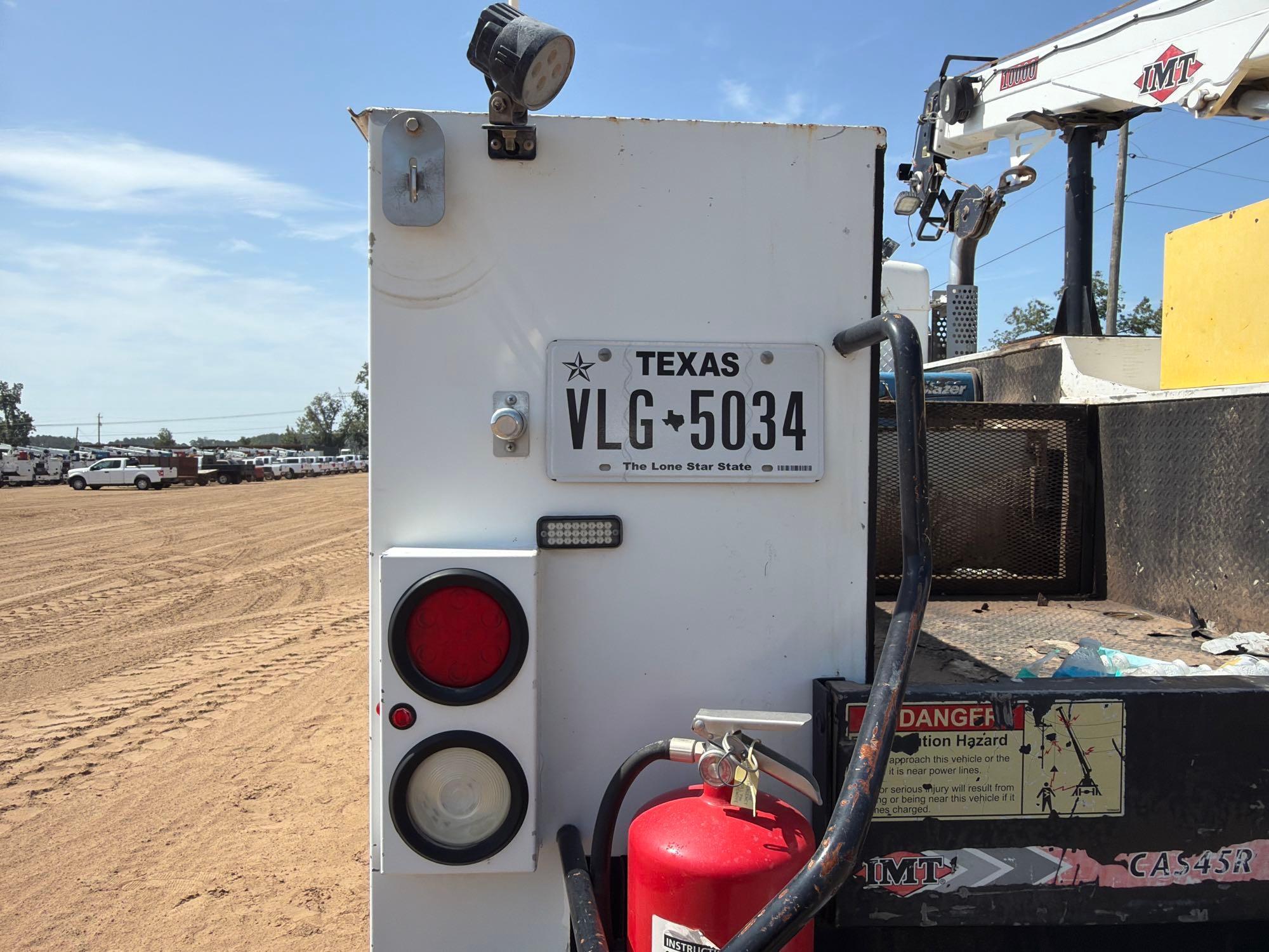 Kenworth T270