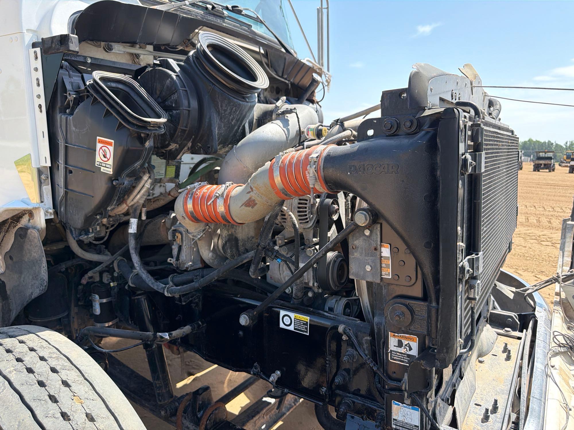 Kenworth T270