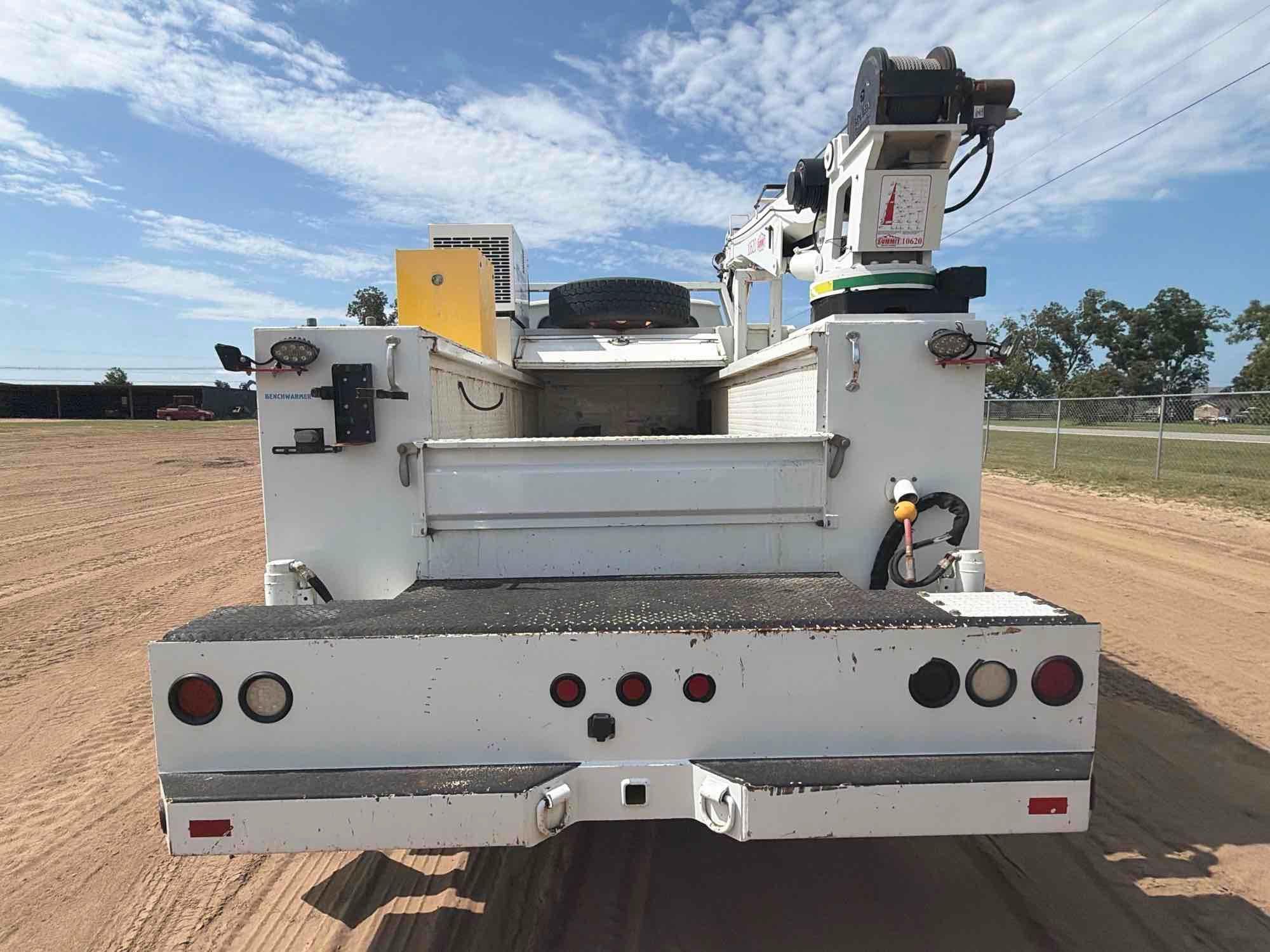 2004 Sterling ACTERRA
