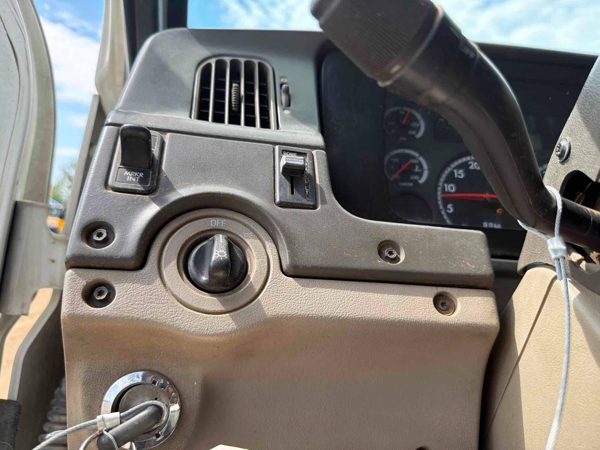 2004 Sterling ACTERRA