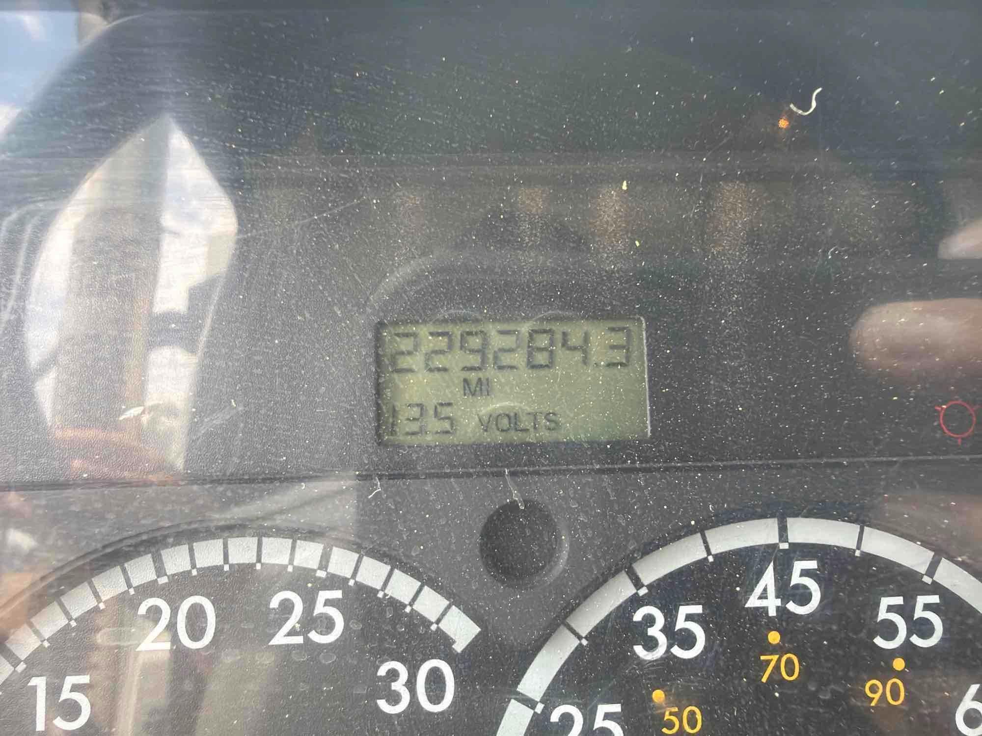 2004 Sterling ACTERRA