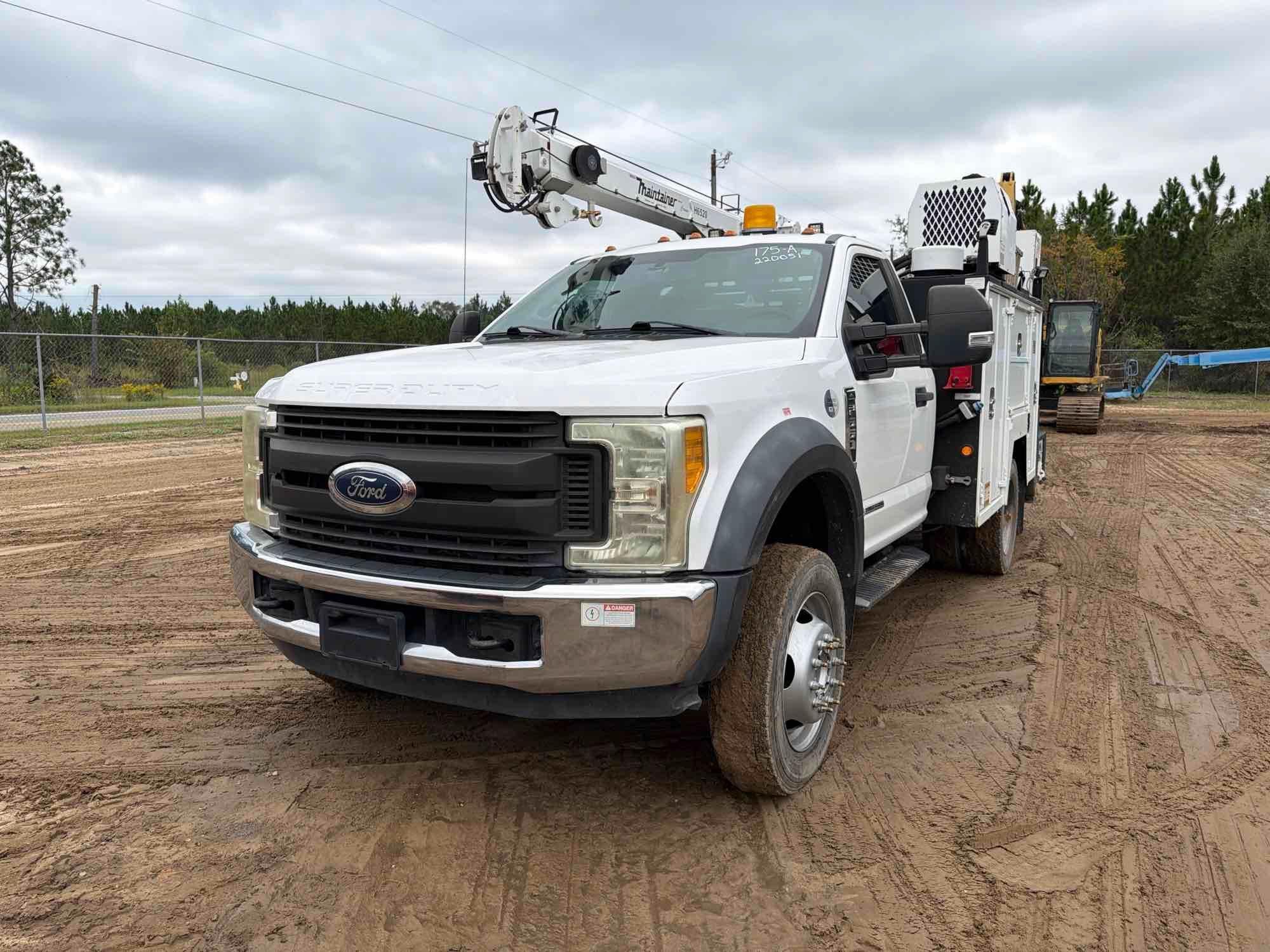 Ford F550XL