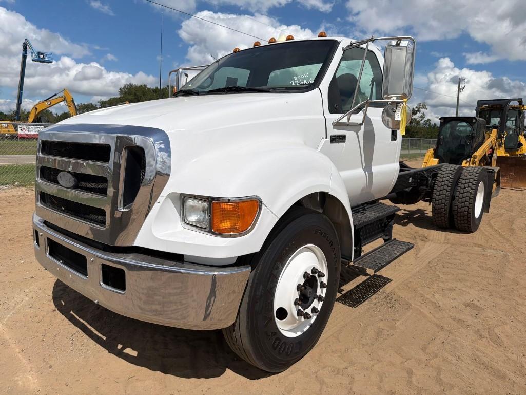 2006 Ford F650XL