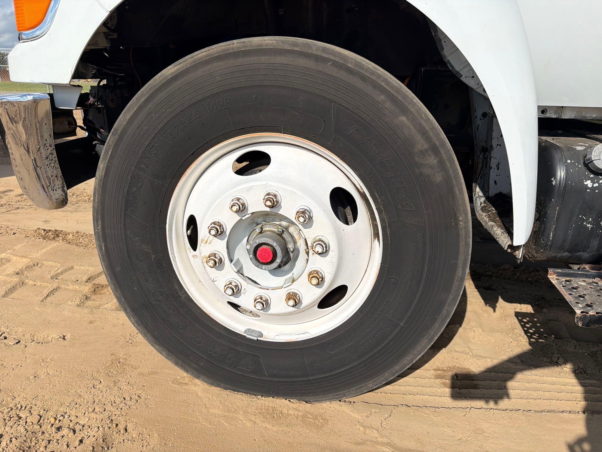 2010 Ford F750XL
