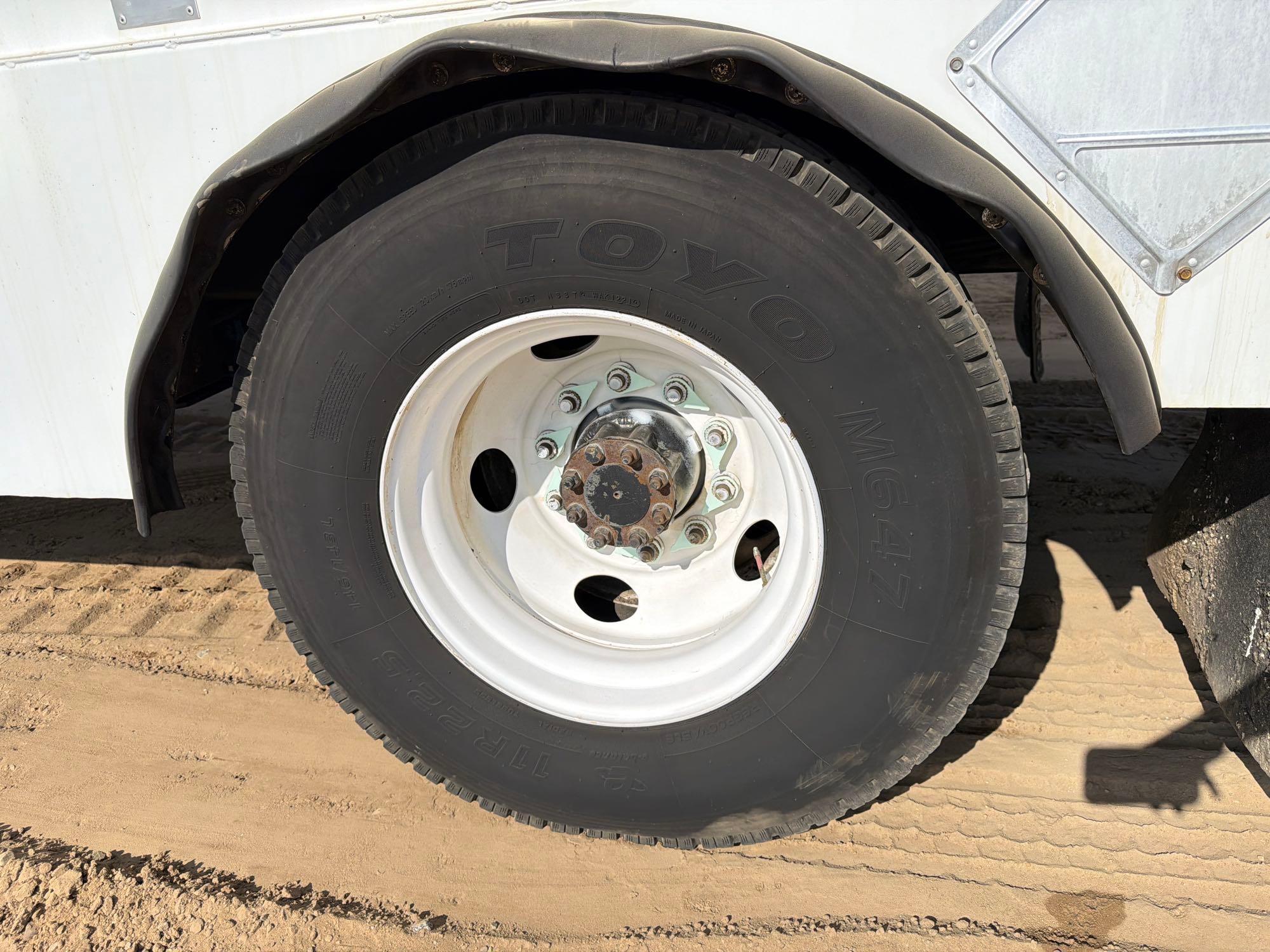 2010 Ford F750XL