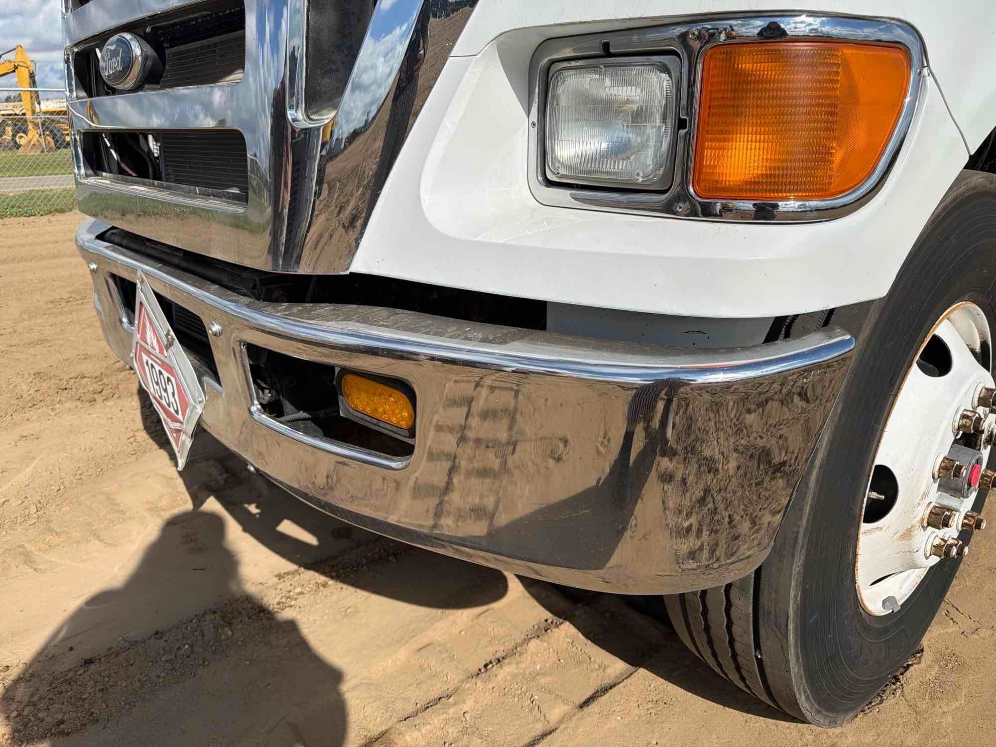 2010 Ford F750XL