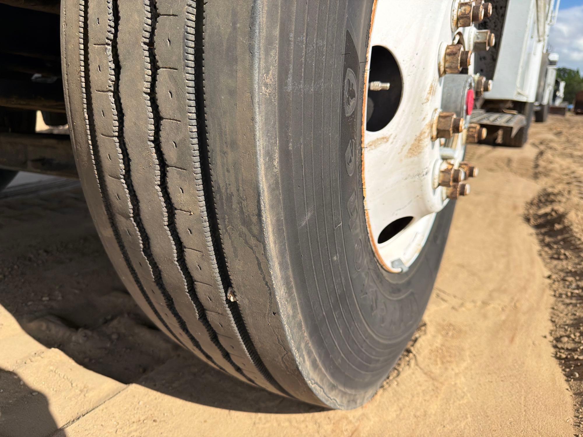 2010 Ford F750XL