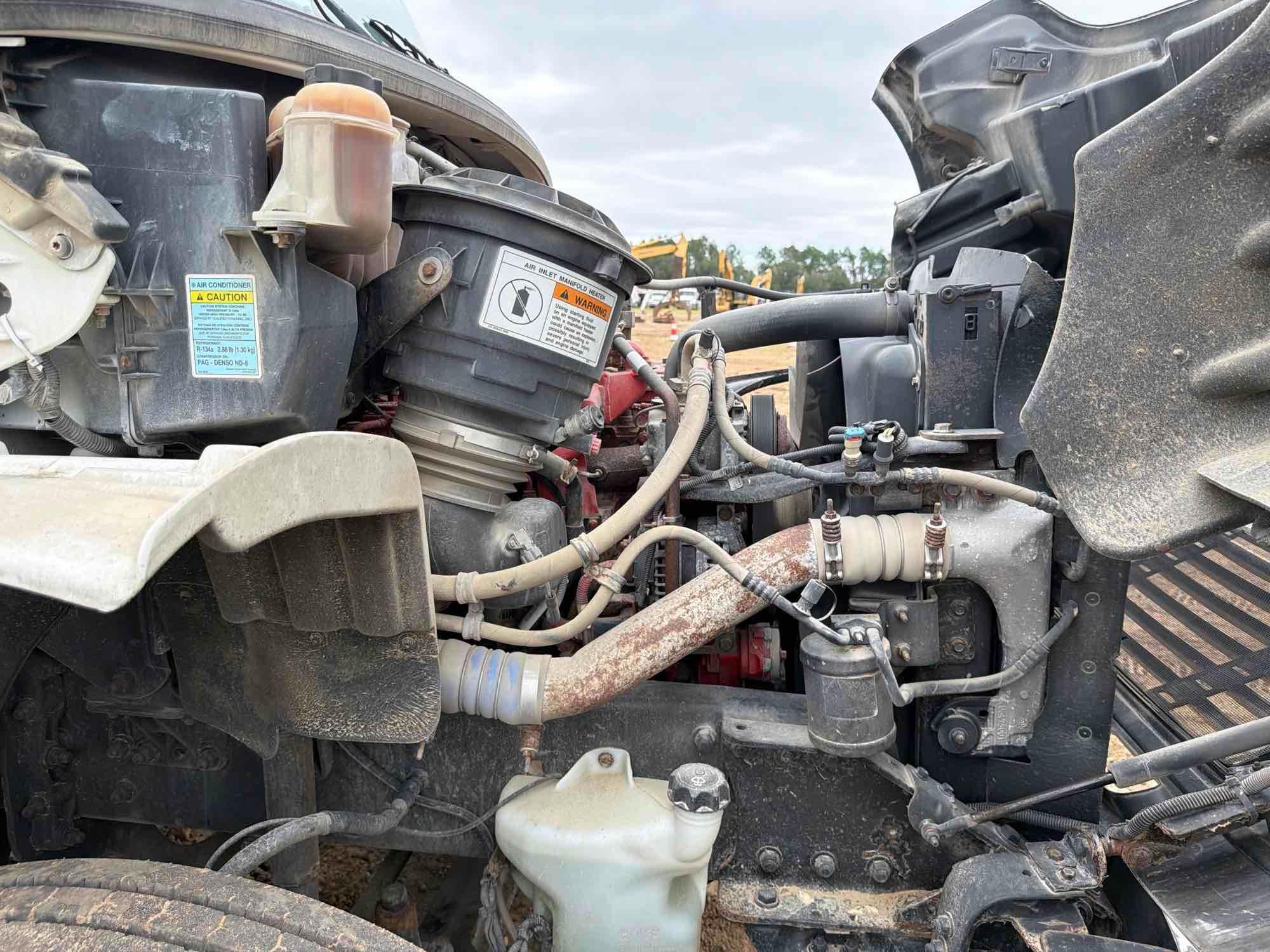 2012 Freightliner M2 BUSINESS CLASS