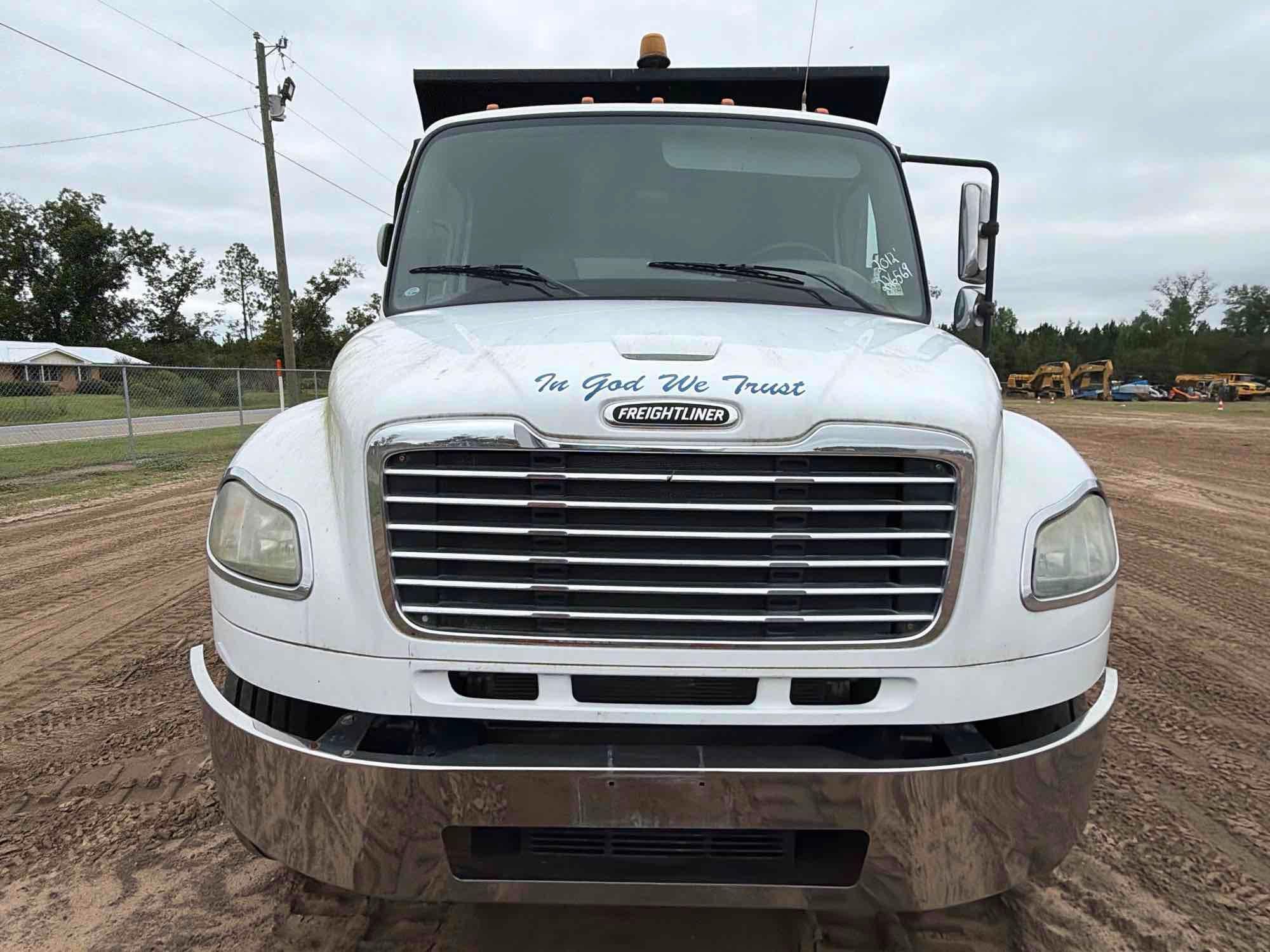 2012 Freightliner M2 BUSINESS CLASS