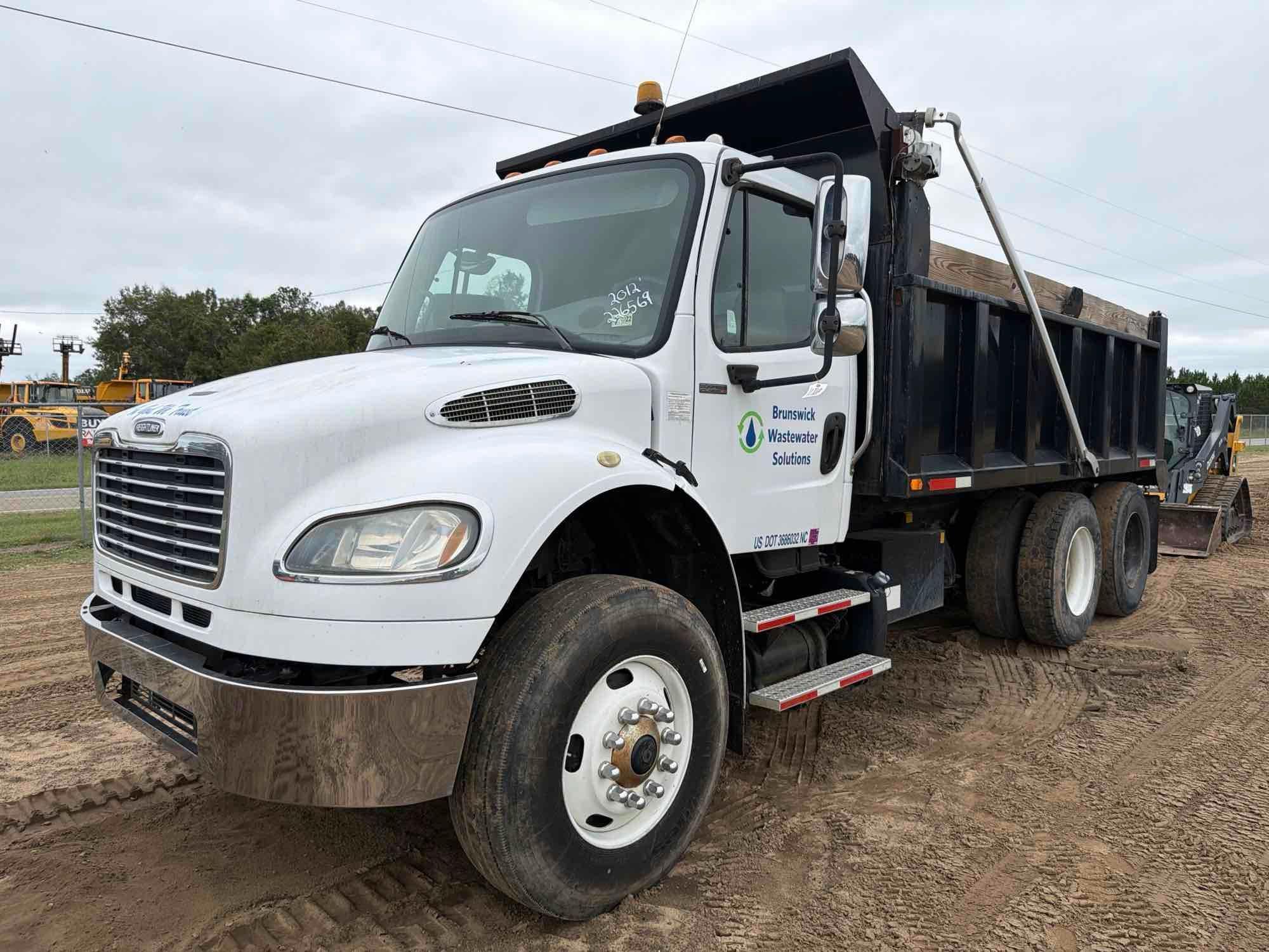 2012 Freightliner M2 BUSINESS CLASS