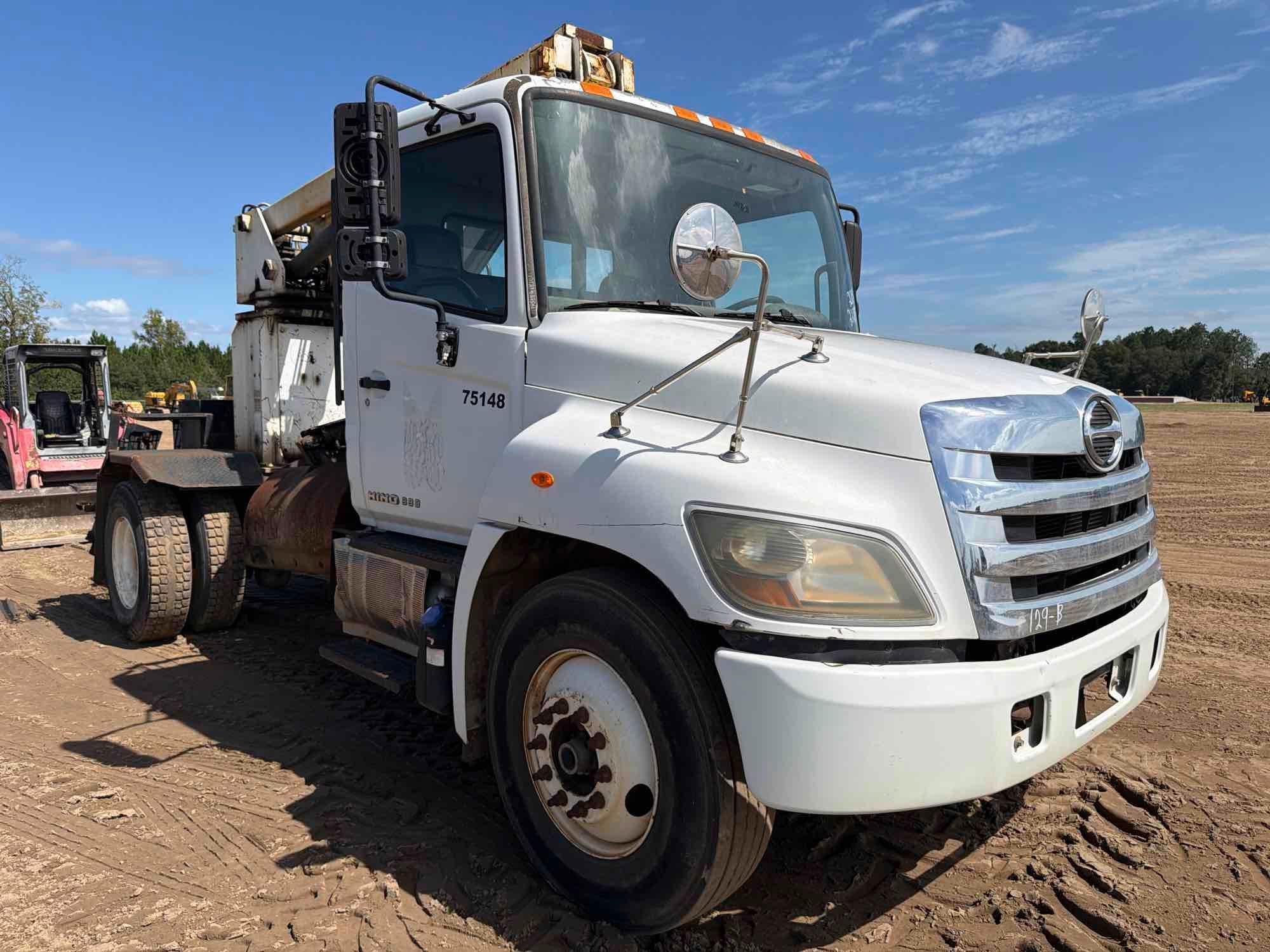 Hino 338