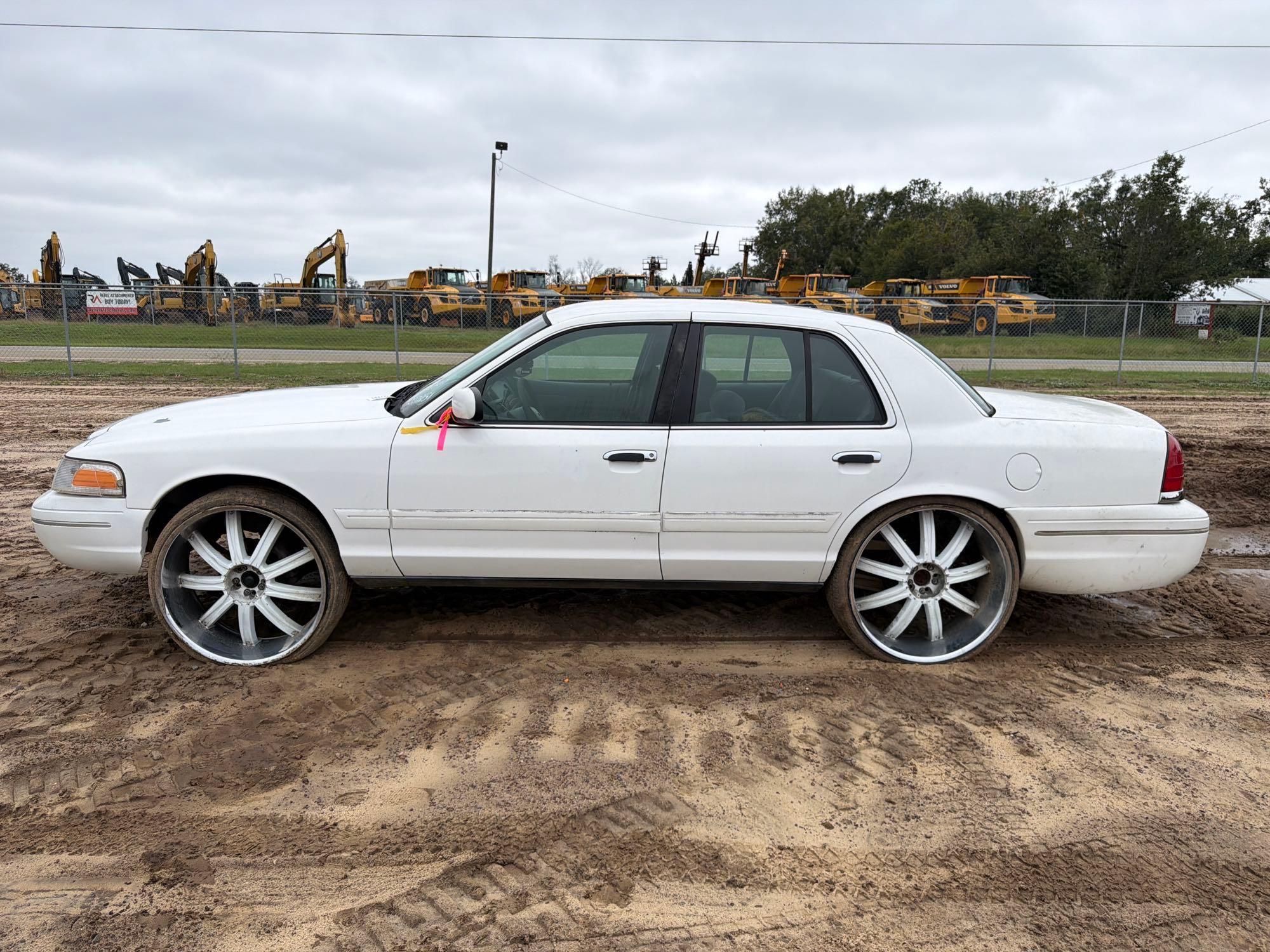 Ford Crown Victoria