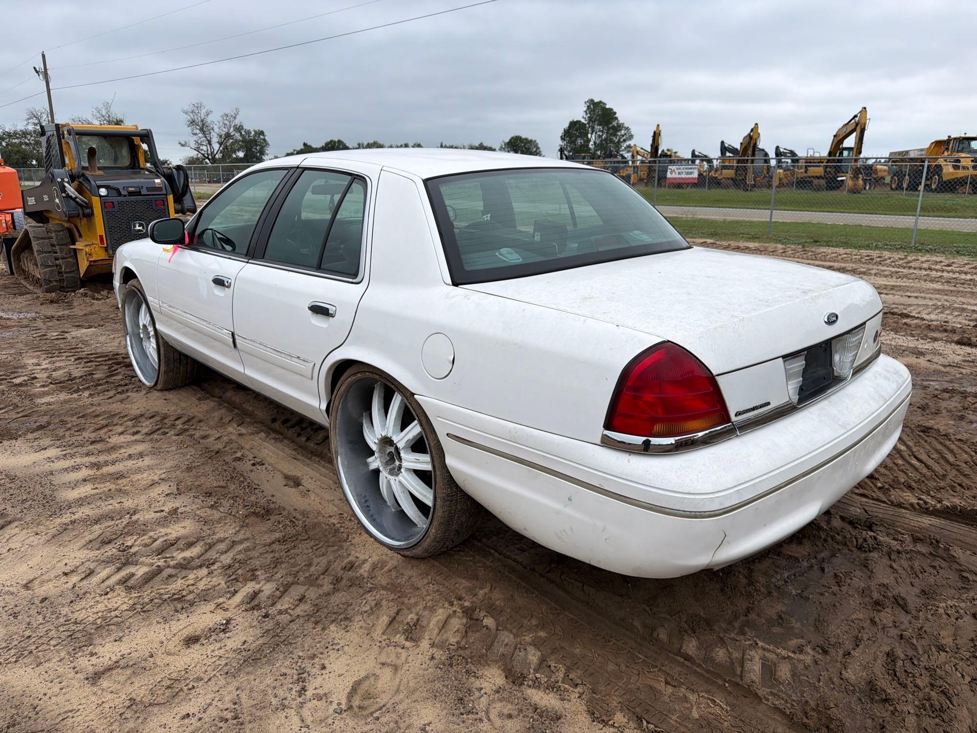 Ford Crown Victoria