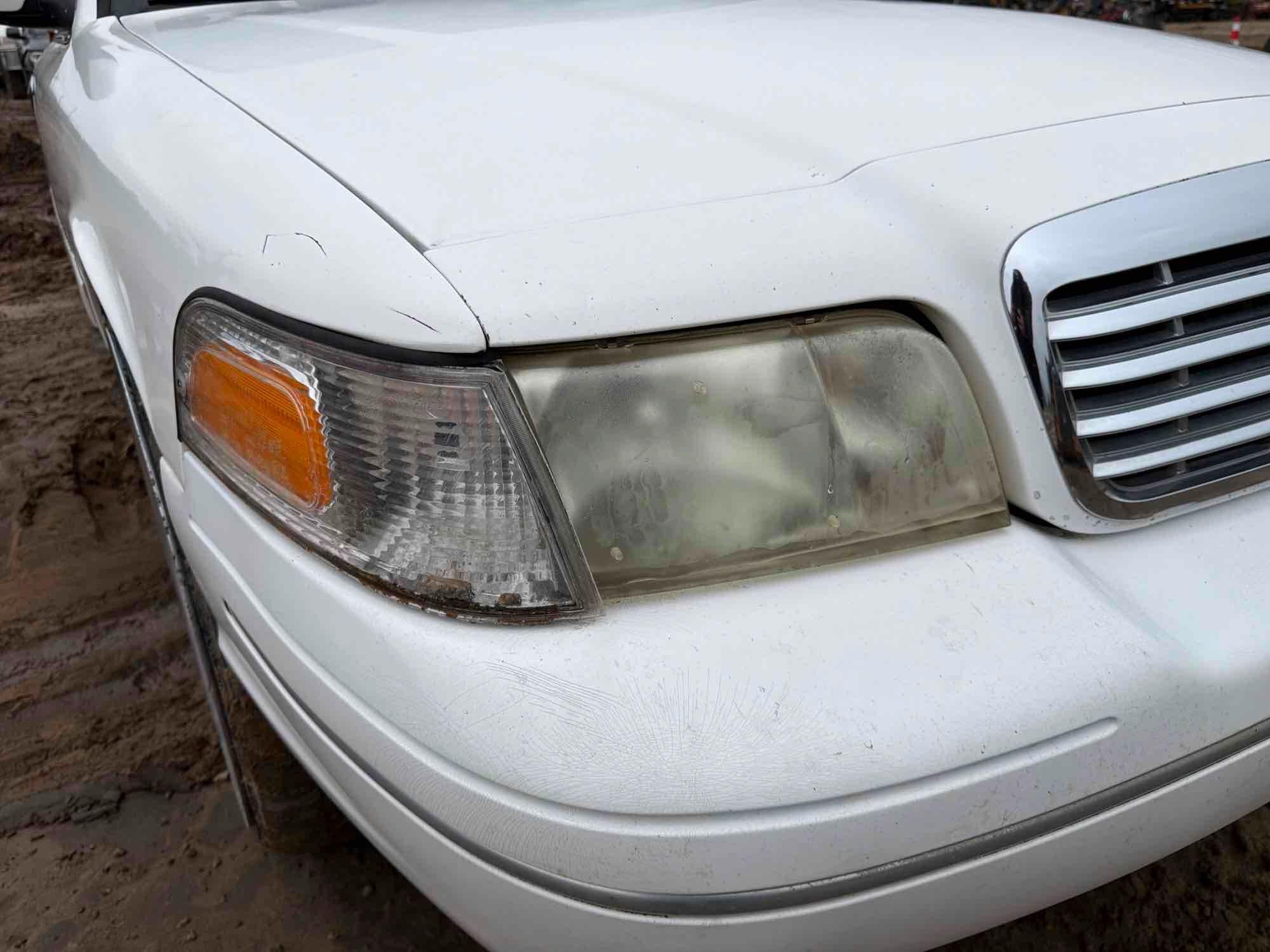 Ford Crown Victoria
