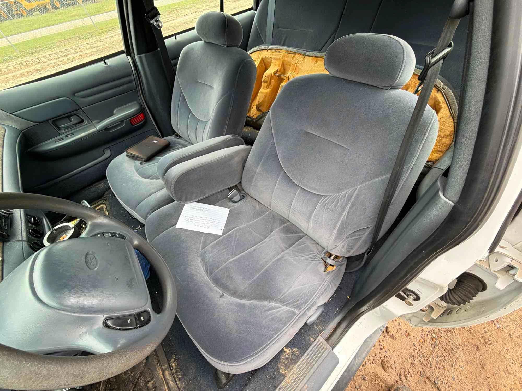 Ford Crown Victoria