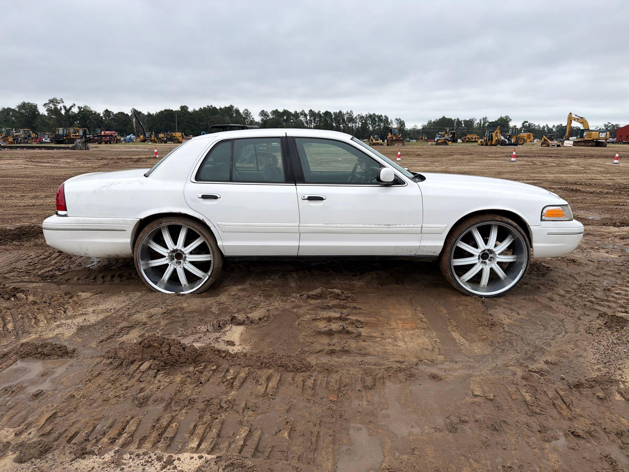 Ford Crown Victoria