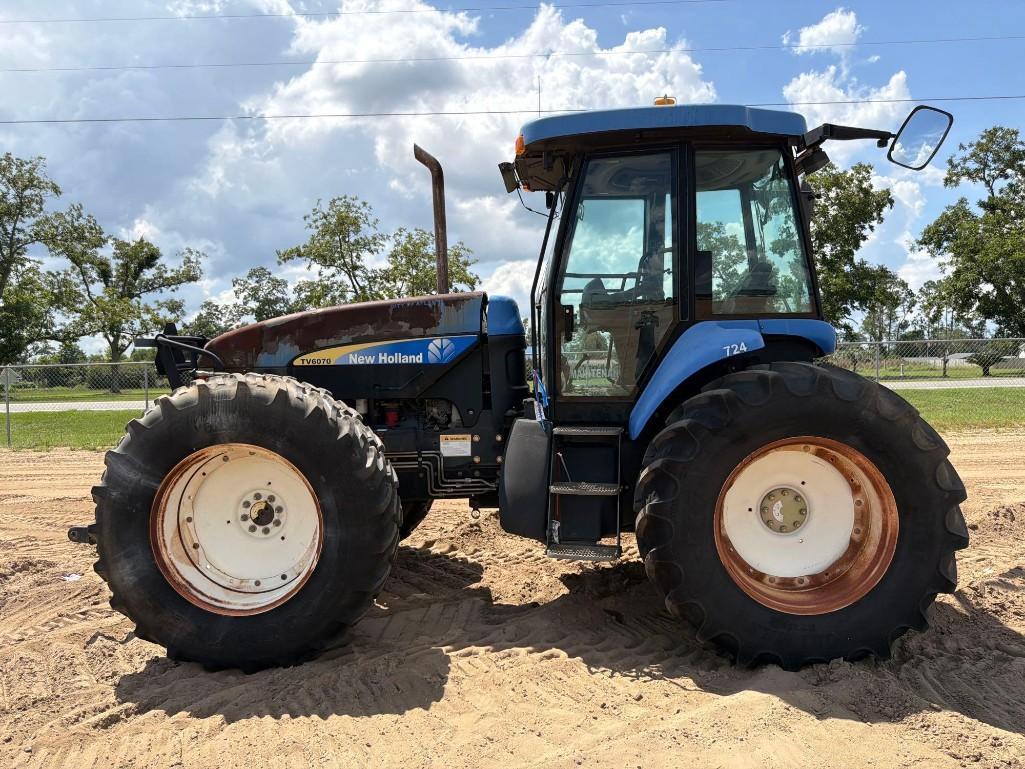 Photo of New Holland TV6070
