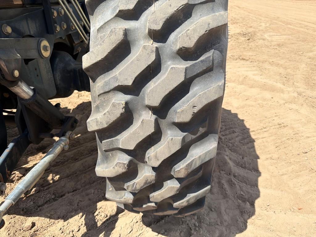 New Holland TV6070