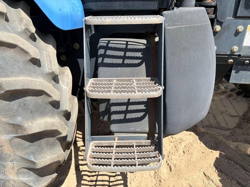 New Holland TV6070