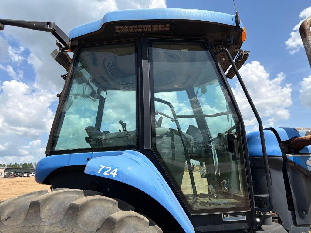New Holland TV6070