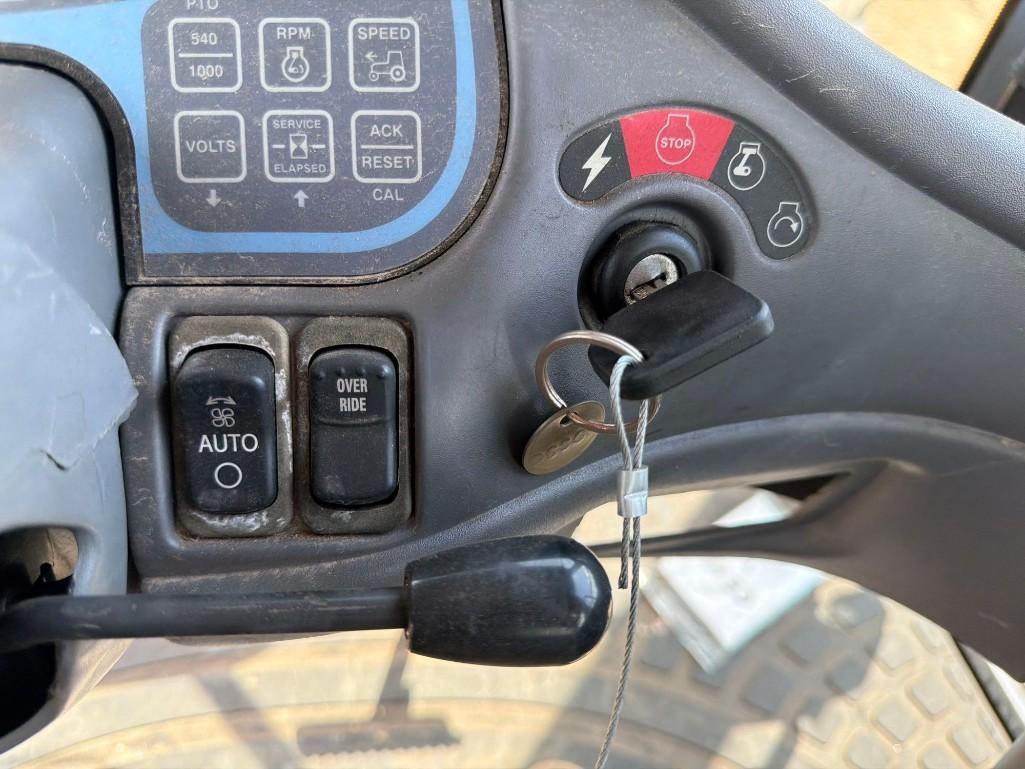 New Holland TV6070