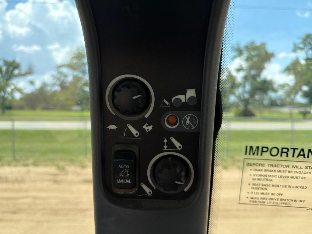New Holland TV6070