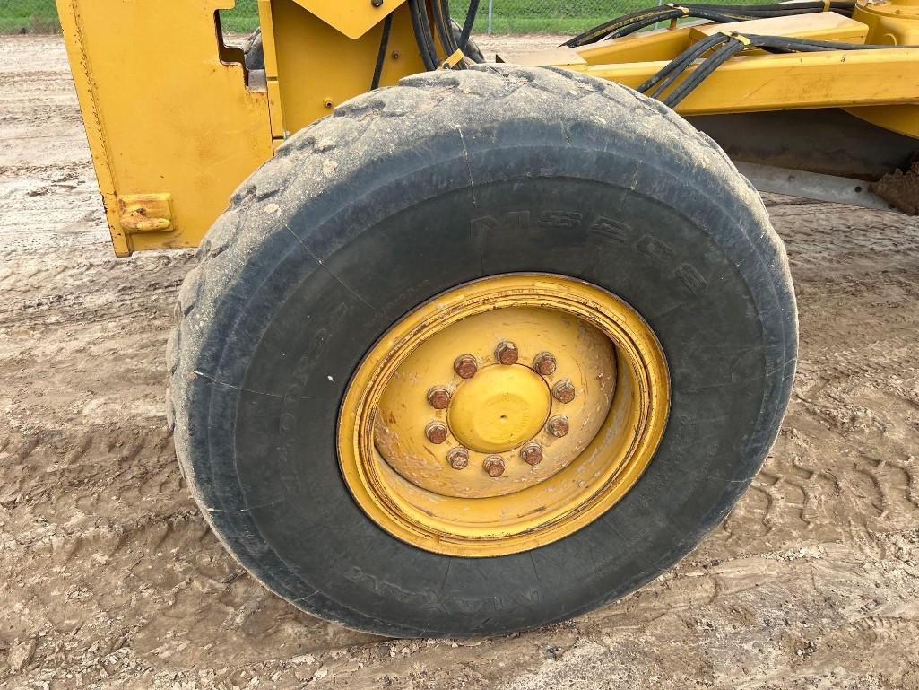 Caterpillar 12M3