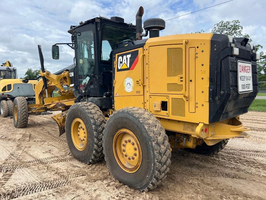 Caterpillar 12M3