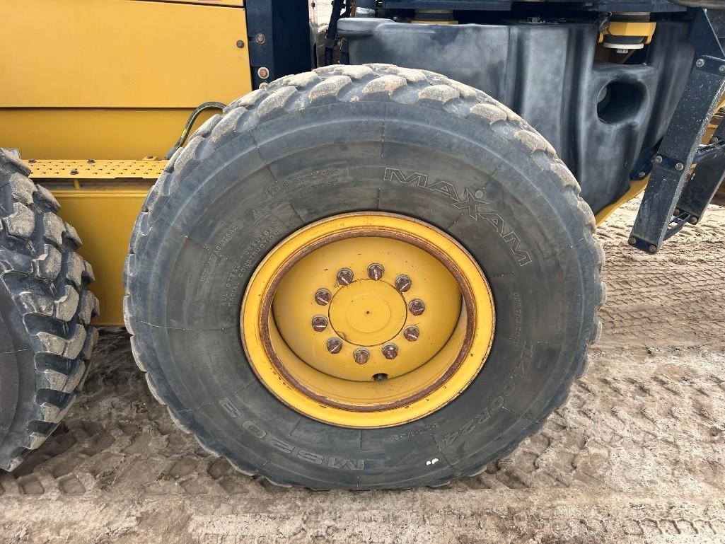 Caterpillar 12M3