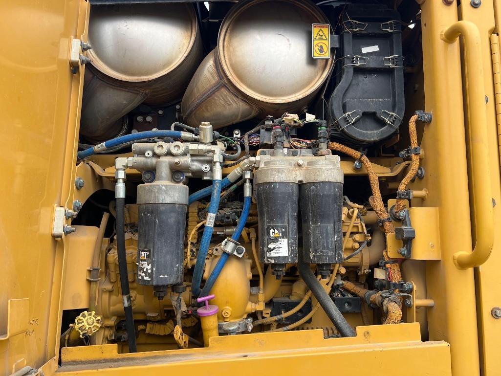 Caterpillar 12M3