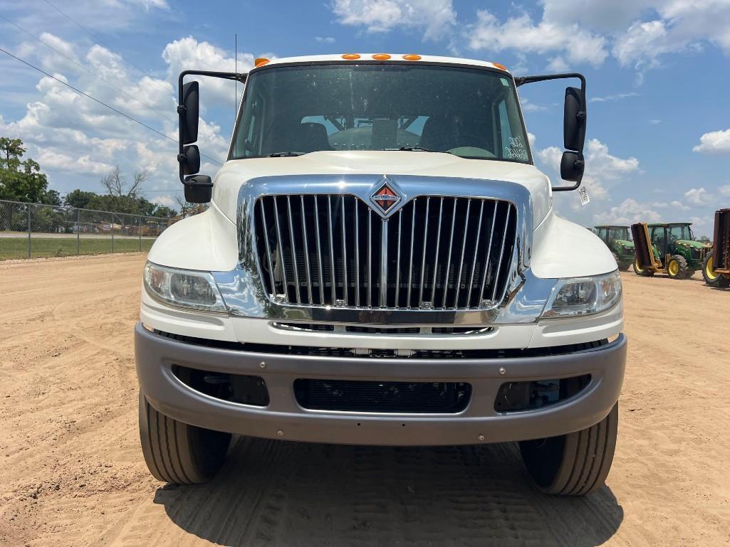 International DURASTAR 4400