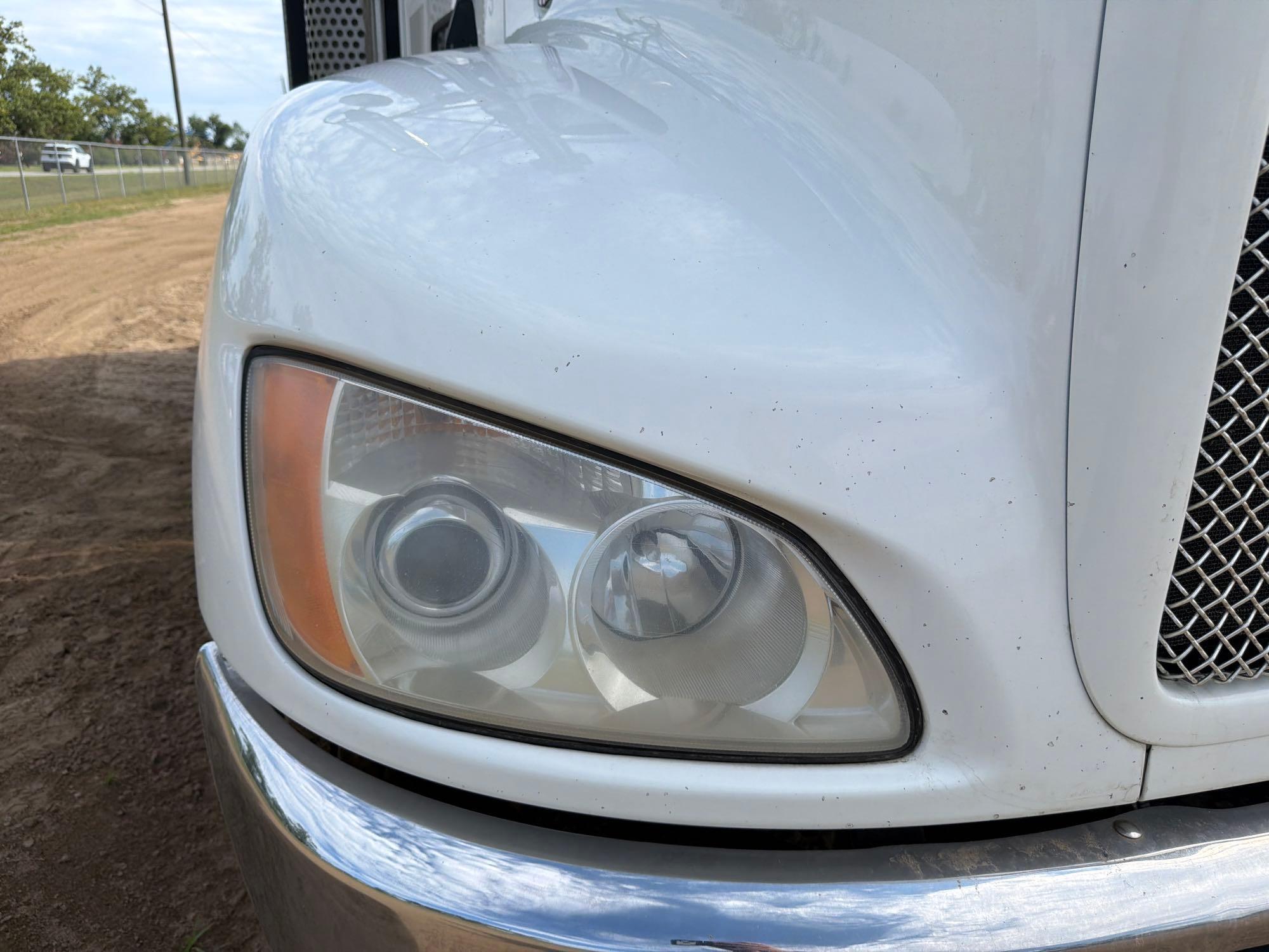 Kenworth T370