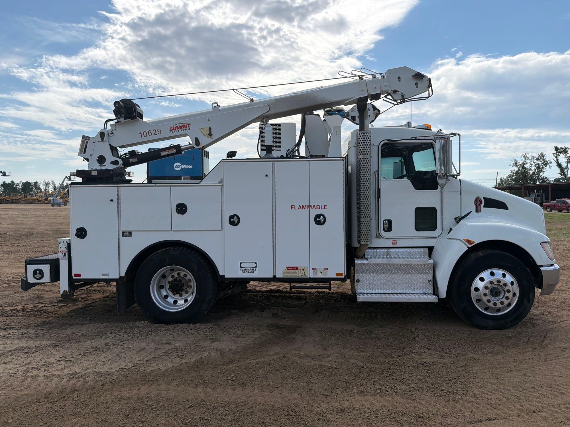 Kenworth T370