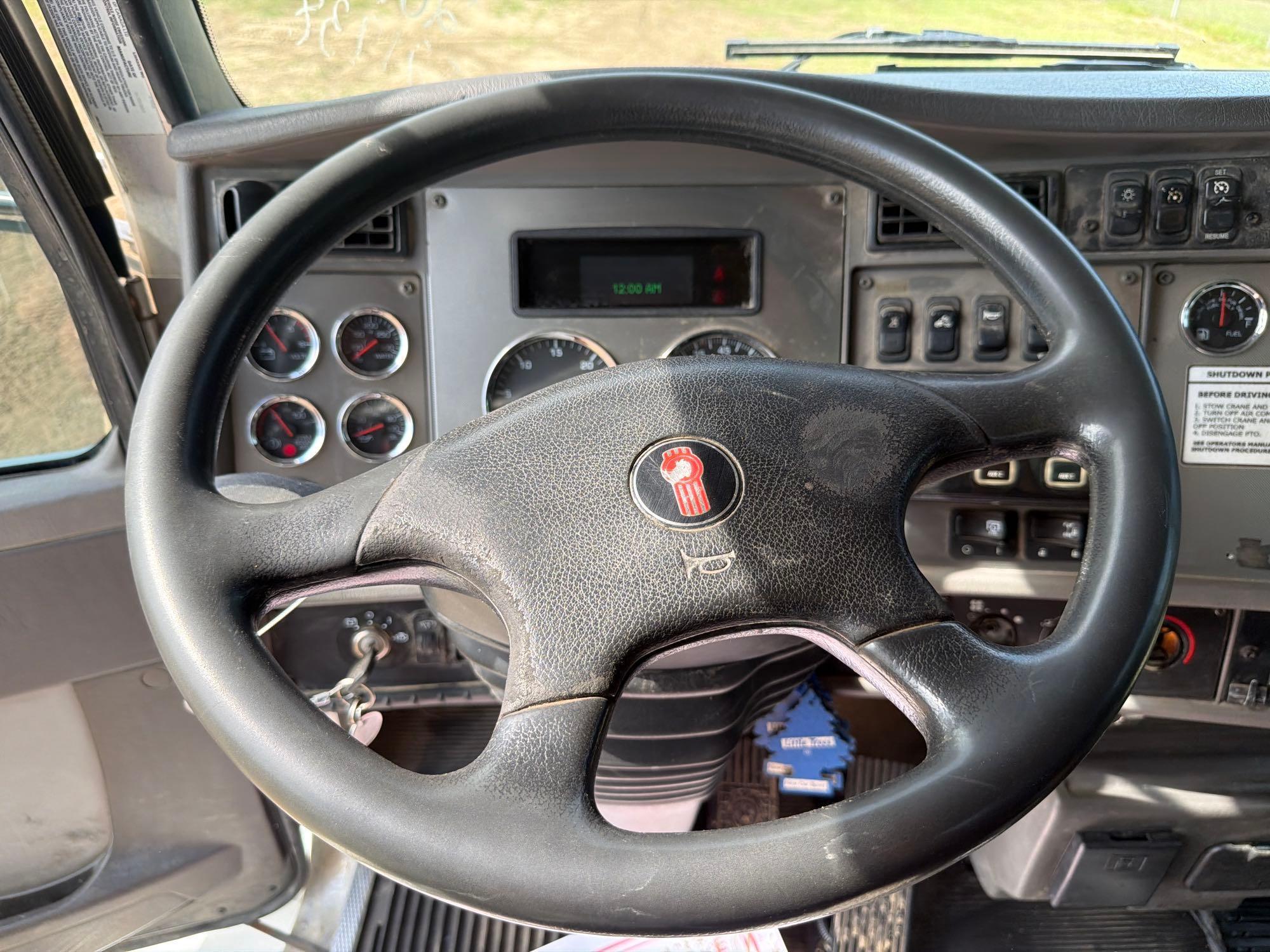 Kenworth T370