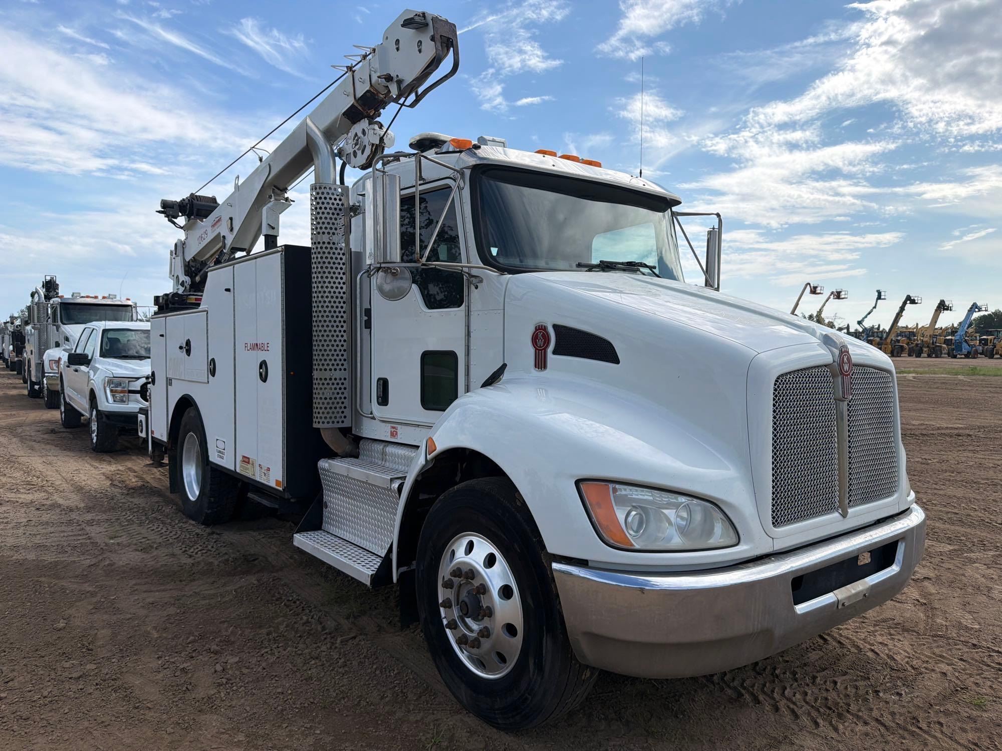 Kenworth T370