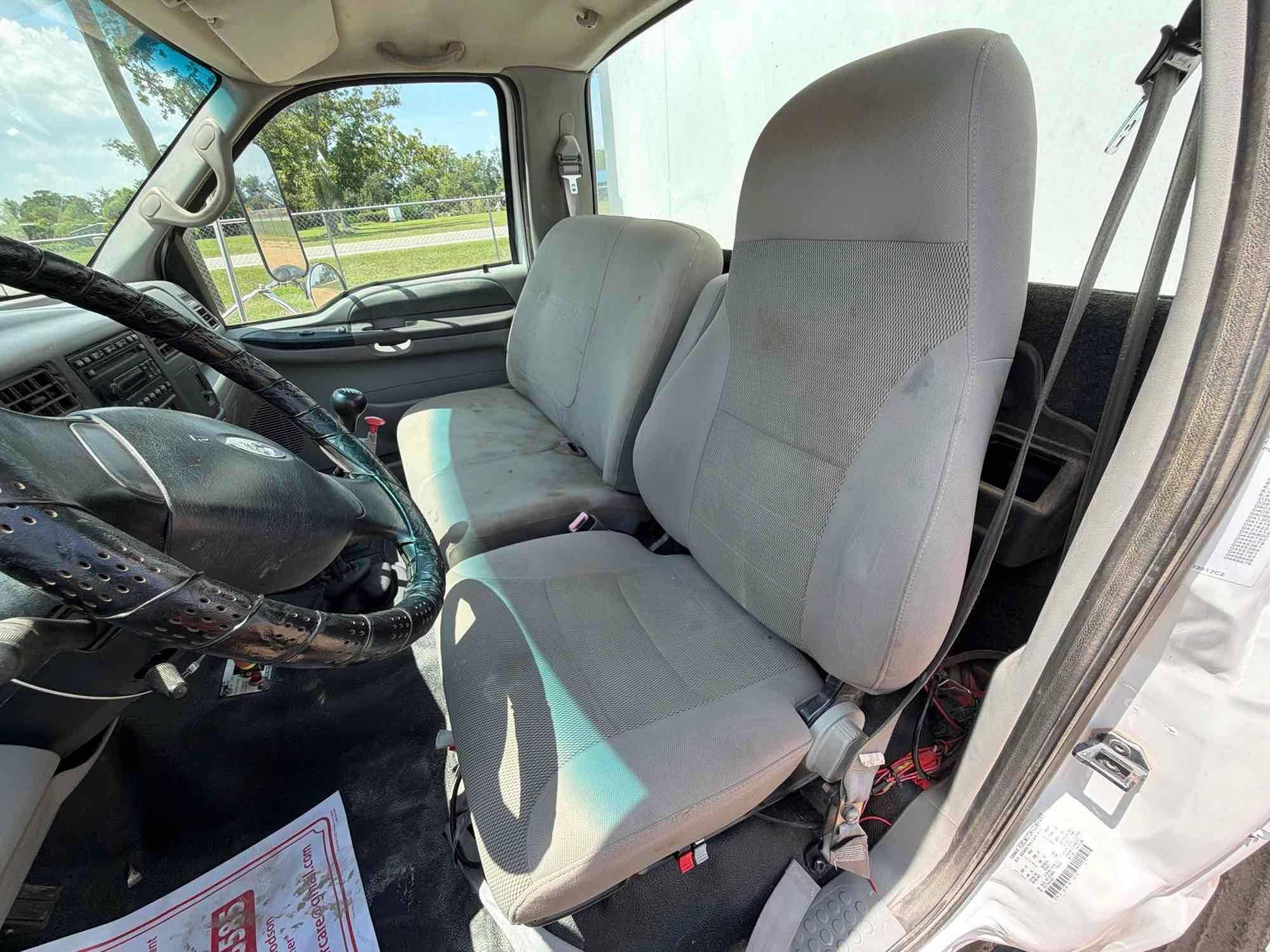 Ford F750 XLT
