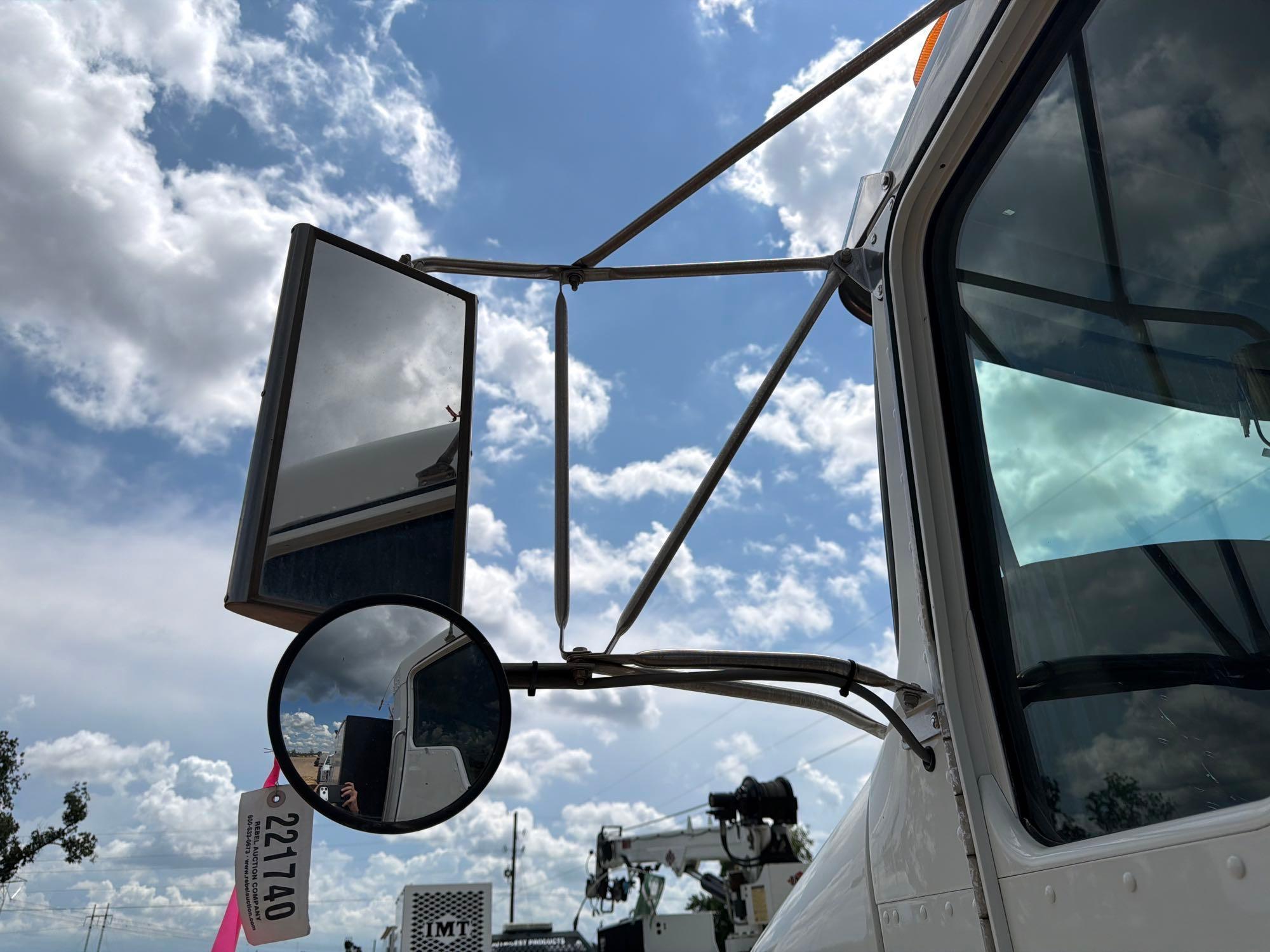 2016 Kenworth T370