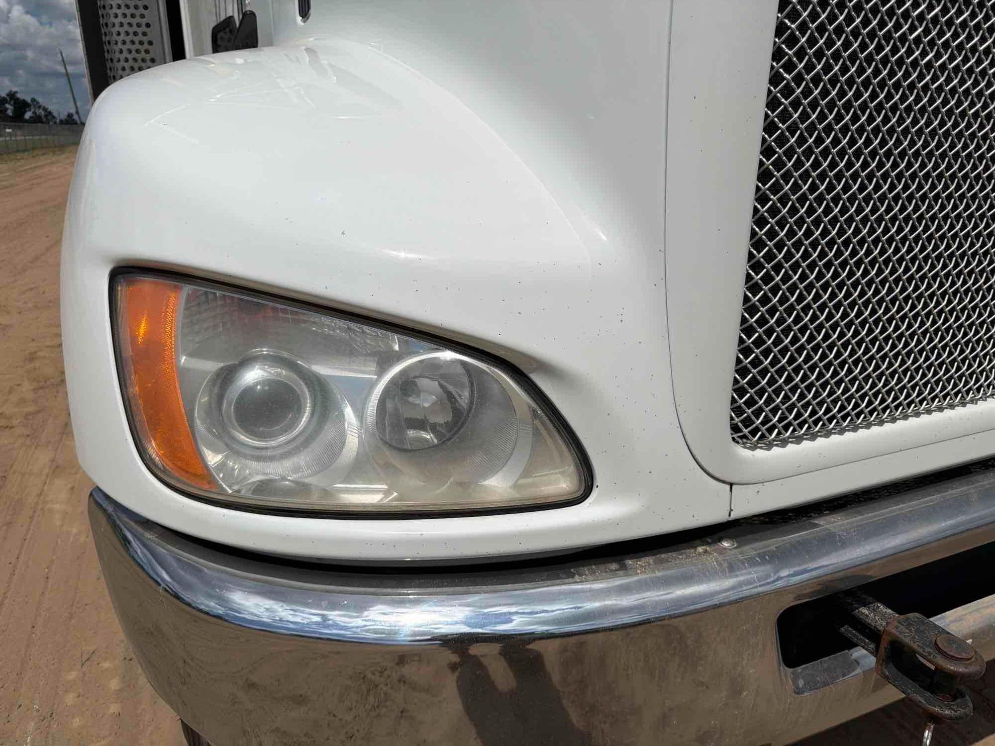 2016 Kenworth T370