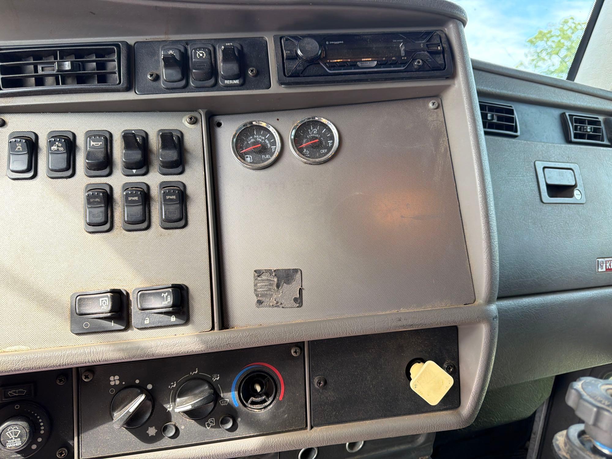 2013 Kenworth T370