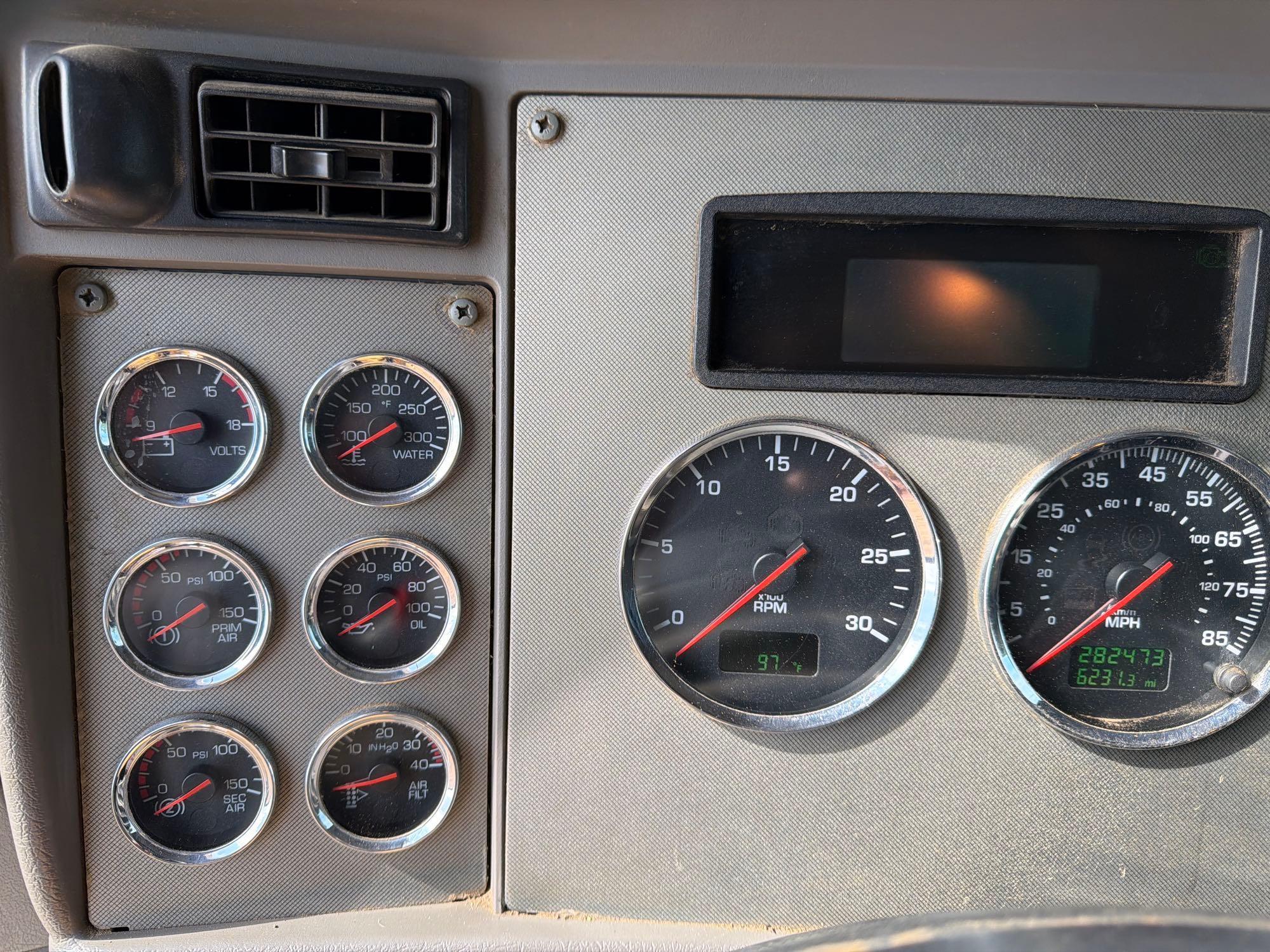 2013 Kenworth T370