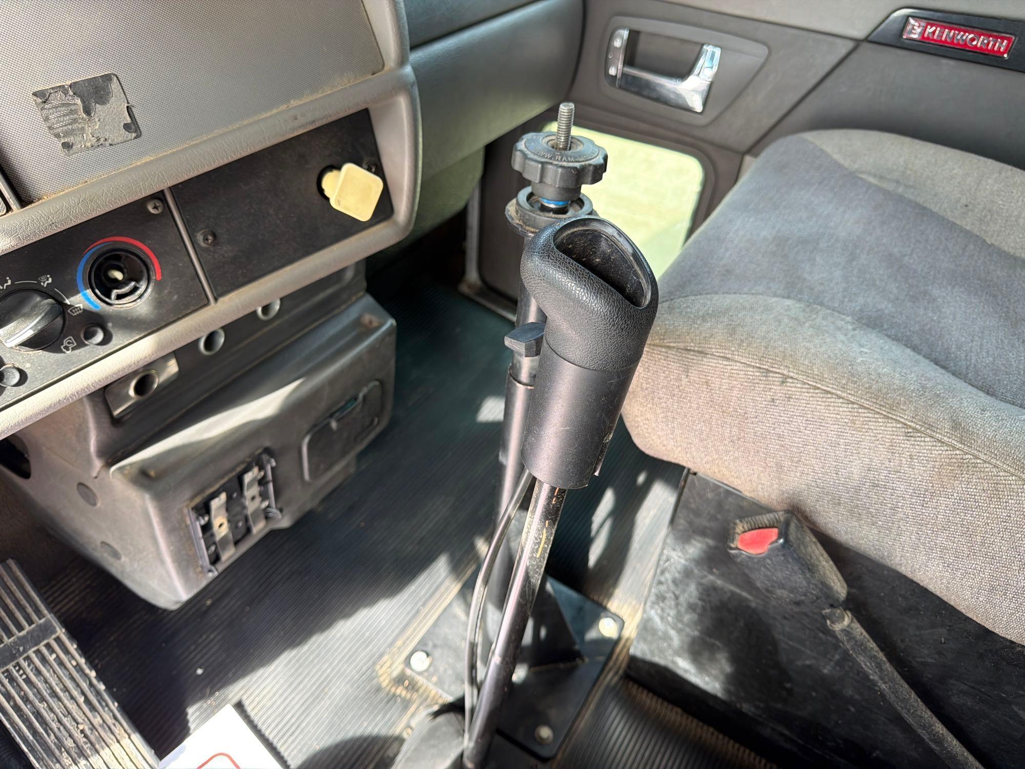 2013 Kenworth T370