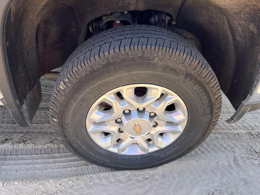 Chevrolet SILVERADO 2500