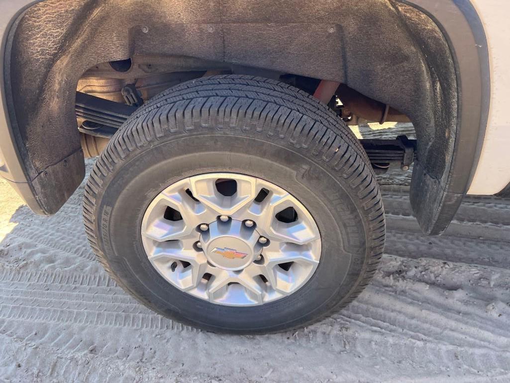 Chevrolet SILVERADO 2500