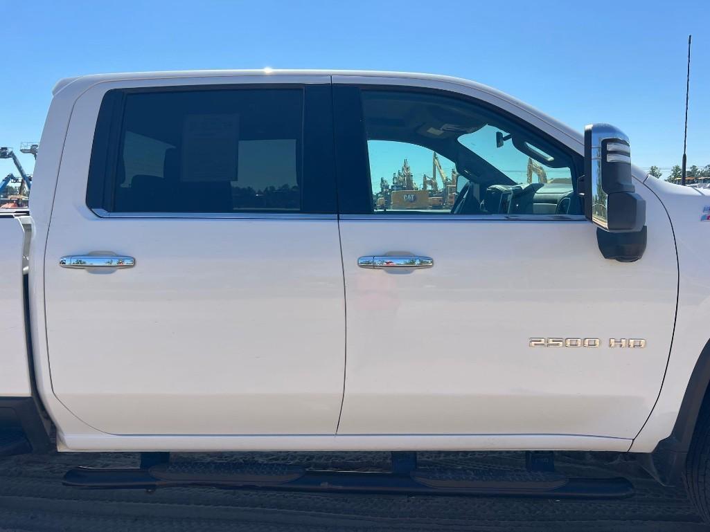 Chevrolet SILVERADO 2500