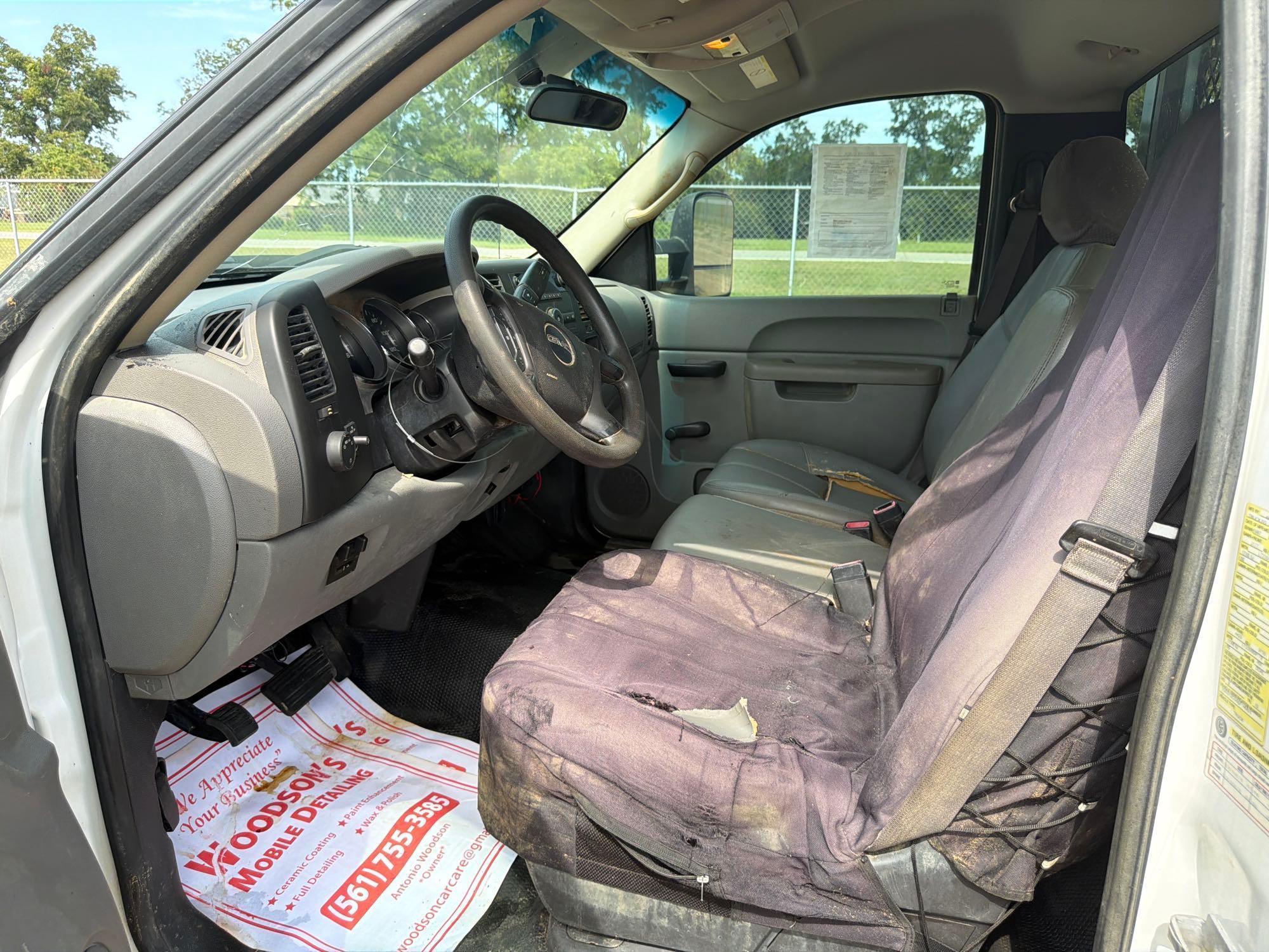 2014 GMC 3500HD