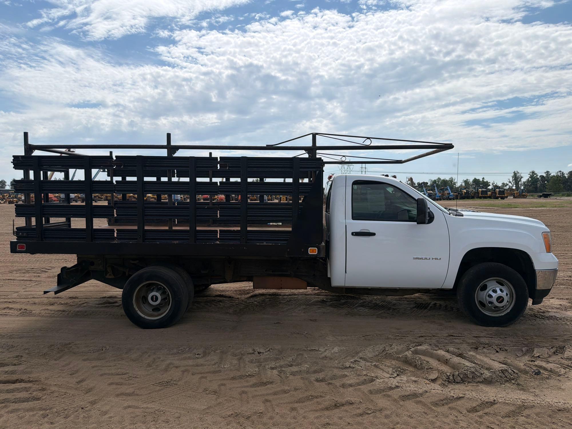 2014 GMC 3500HD