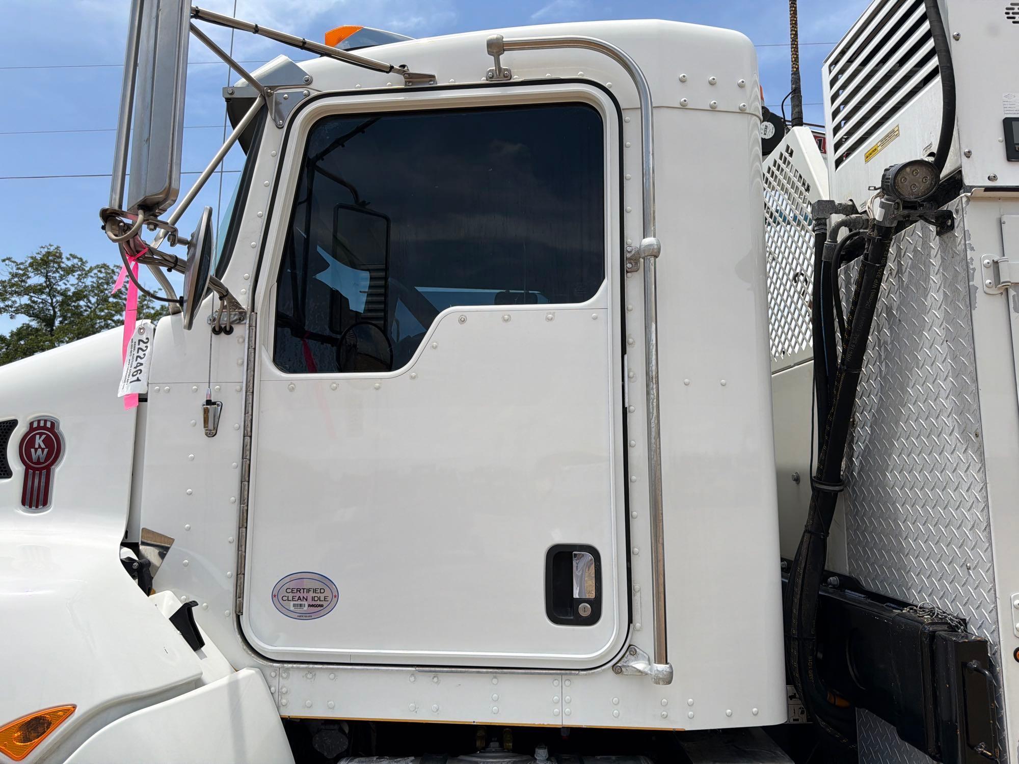 Kenworth T370